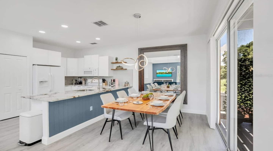 Davenport, Florida 33896, 4 Bedroom Bedrooms, ,3 Bathroombathrooms,Residential,For Sale,Madison,0,Mfro6441609