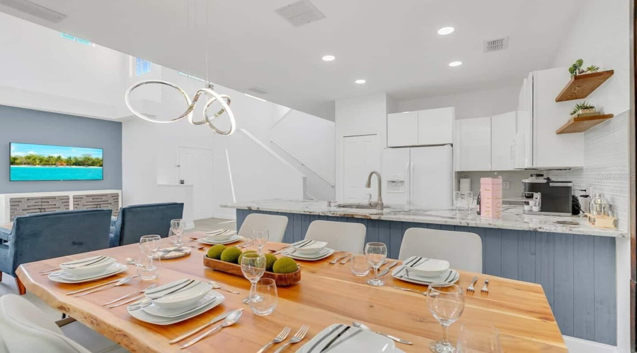 Davenport, Florida 33896, 4 Bedroom Bedrooms, ,3 Bathroombathrooms,Residential,For Sale,Madison,0,Mfro6441609