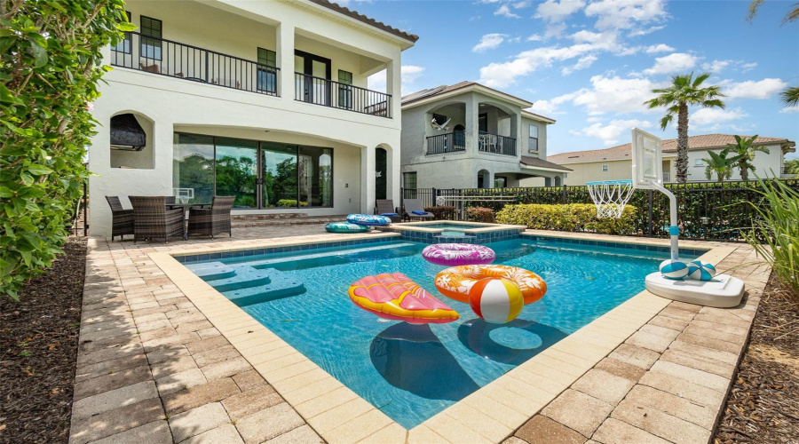 Kissimmee, Florida 34747, 5 Bedroom Bedrooms, ,5 Bathroombathrooms,Residential,For Sale,Desert Mountain,0,Mfro6440502