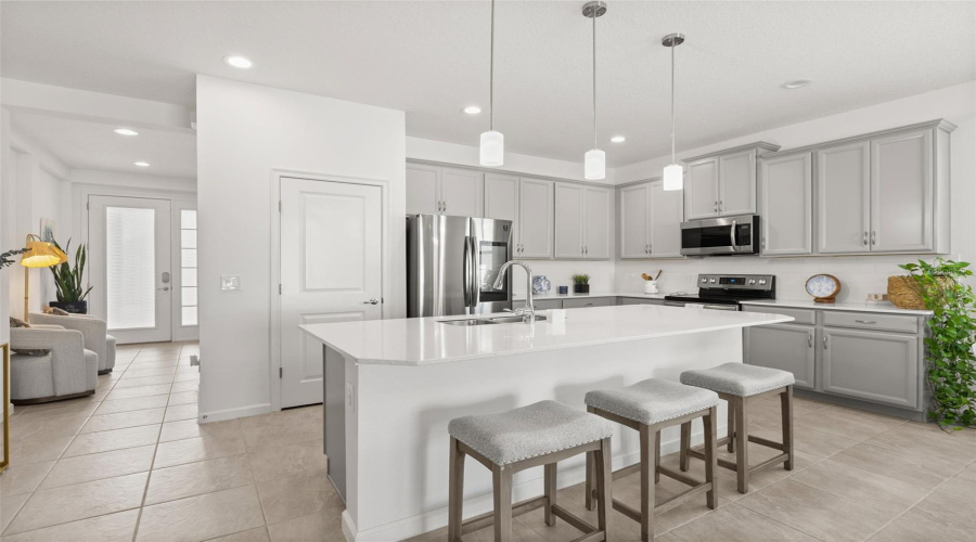 Davenport, Florida 33837, 3 Bedroom Bedrooms, ,2 Bathroombathrooms,Residential,For Sale,Rosedale,0,Mfrtb8546303