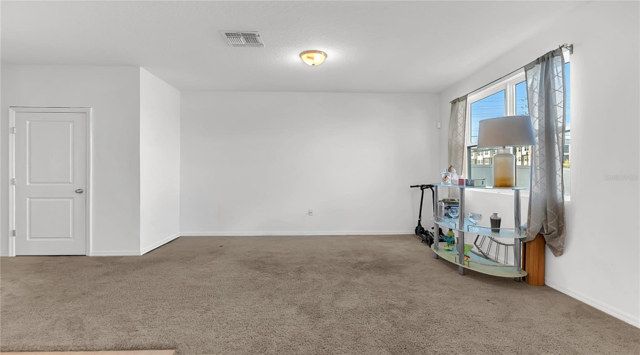 Davenport, Florida 33837, 3 Bedroom Bedrooms, ,2 Bathroombathrooms,Residential,For Sale,Mandovi,0,Mfro6391185