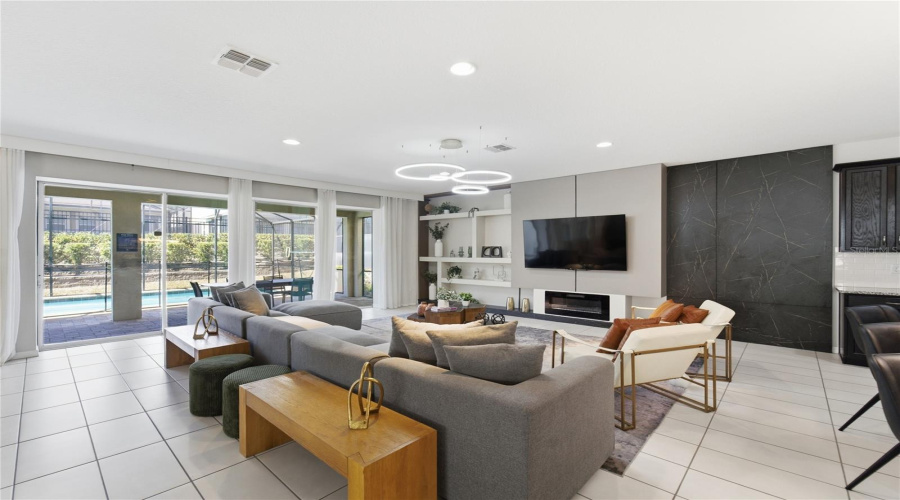 Kissimmee, Florida 34747, 9 Bedroom Bedrooms, ,6 Bathroombathrooms,Residential,For Sale,Sawyer Palm,0,Mfro6385788