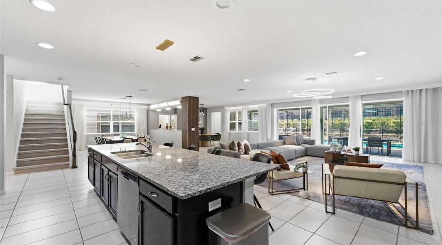 Kissimmee, Florida 34747, 9 Bedroom Bedrooms, ,6 Bathroombathrooms,Residential,For Sale,Sawyer Palm,0,Mfro6385788