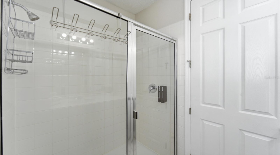 Kissimmee, Florida 34747, 9 Bedroom Bedrooms, ,6 Bathroombathrooms,Residential,For Sale,Sawyer Palm,0,Mfro6385788