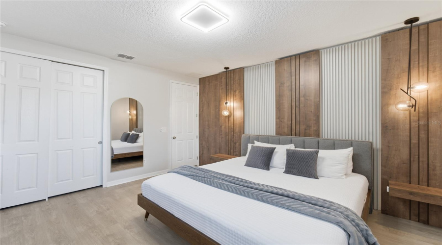 Kissimmee, Florida 34747, 9 Bedroom Bedrooms, ,6 Bathroombathrooms,Residential,For Sale,Sawyer Palm,0,Mfro6385788