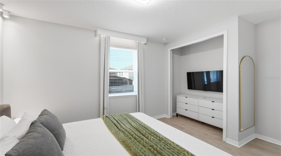 Kissimmee, Florida 34747, 9 Bedroom Bedrooms, ,6 Bathroombathrooms,Residential,For Sale,Sawyer Palm,0,Mfro6385788