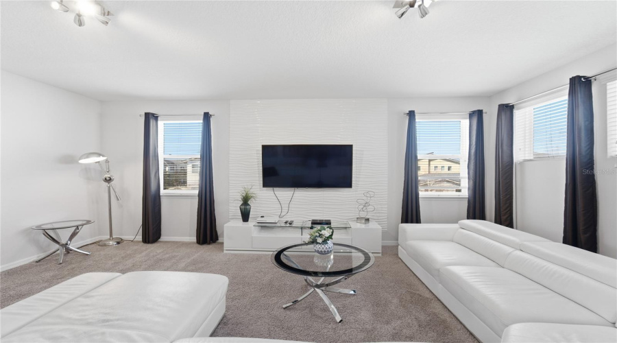 Kissimmee, Florida 34747, 7 Bedroom Bedrooms, ,6 Bathroombathrooms,Residential,For Sale,Egret Mills,0,Mfro6385765