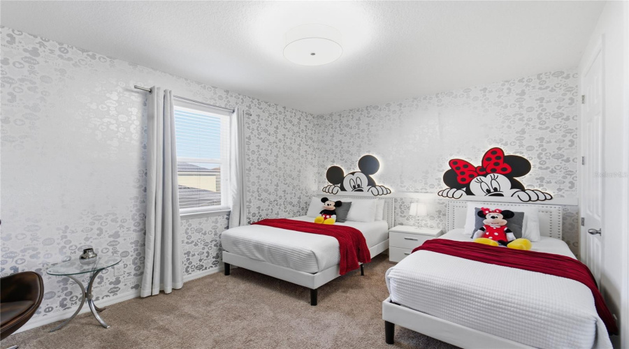 Kissimmee, Florida 34747, 7 Bedroom Bedrooms, ,6 Bathroombathrooms,Residential,For Sale,Egret Mills,0,Mfro6385765