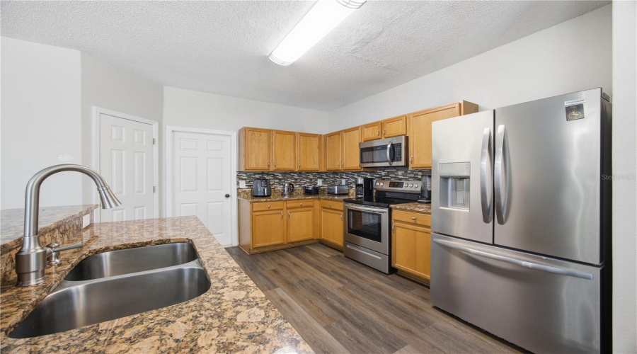 Davenport, Florida 33837, 4 Bedroom Bedrooms, ,3 Bathroombathrooms,Residential,For Sale,Sigmund,0,Mfro6295794