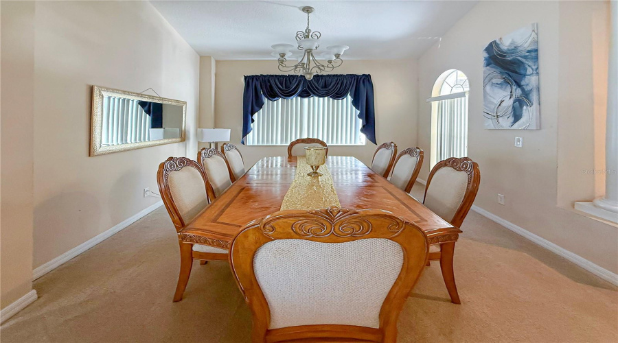 Davenport, Florida 33897, 6 Bedroom Bedrooms, ,4 Bathroombathrooms,Residential,For Sale,Tupelo,0,Mfrs5157226