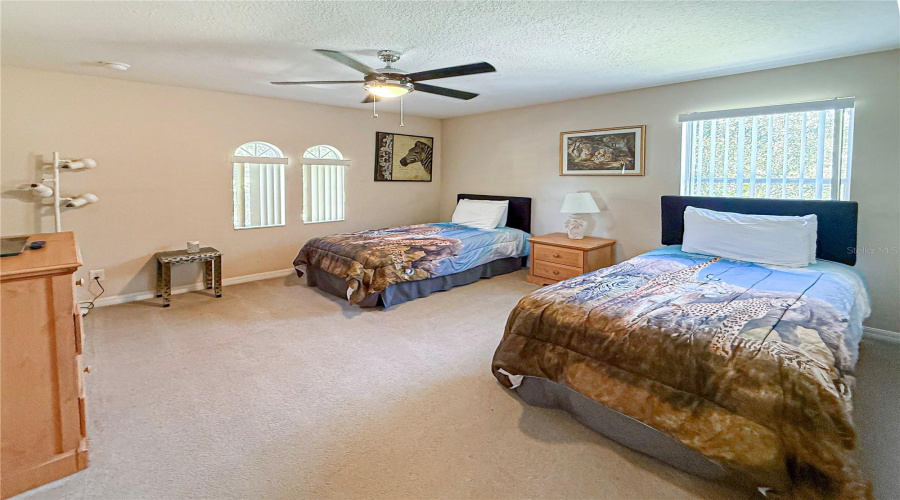 Davenport, Florida 33897, 6 Bedroom Bedrooms, ,4 Bathroombathrooms,Residential,For Sale,Tupelo,0,Mfrs5157226