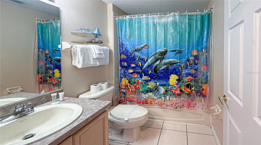 Davenport, Florida 33897, 6 Bedroom Bedrooms, ,4 Bathroombathrooms,Residential,For Sale,Tupelo,0,Mfrs5157226