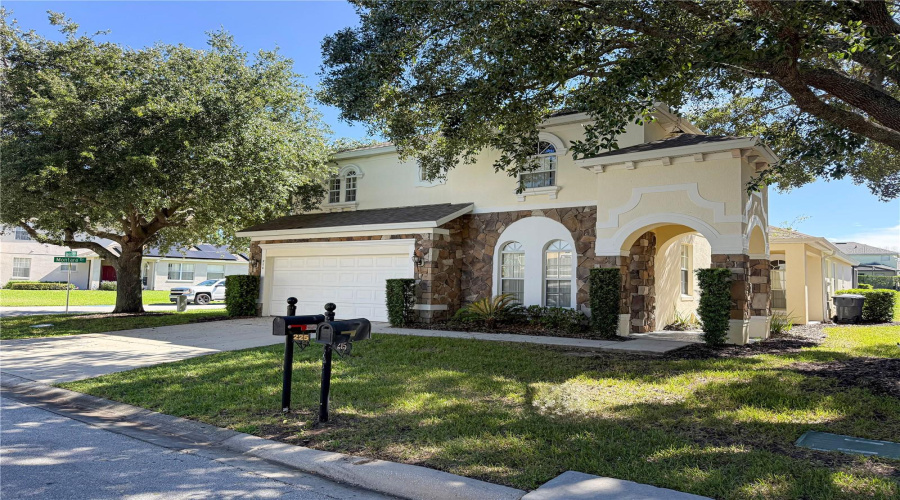 Davenport, Florida 33897, 6 Bedroom Bedrooms, ,4 Bathroombathrooms,Residential,For Sale,Tupelo,0,Mfrs5157226