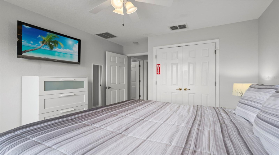 Kissimmee, Florida 34747, 3 Bedroom Bedrooms, ,2 Bathroombathrooms,Residential,For Sale,Bay Lilly,0,Mfro6441925