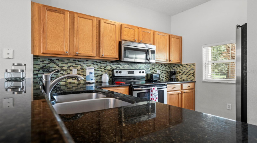 Kissimmee, Florida 34747, 3 Bedroom Bedrooms, ,2 Bathroombathrooms,Residential,For Sale,Bay Lilly,0,Mfro6441925