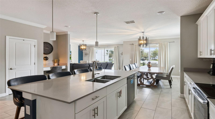 Davenport, Florida 33896, 6 Bedroom Bedrooms, ,5 Bathroombathrooms,Residential,For Sale,Cabot Cliffs,0,Mfrs5157610
