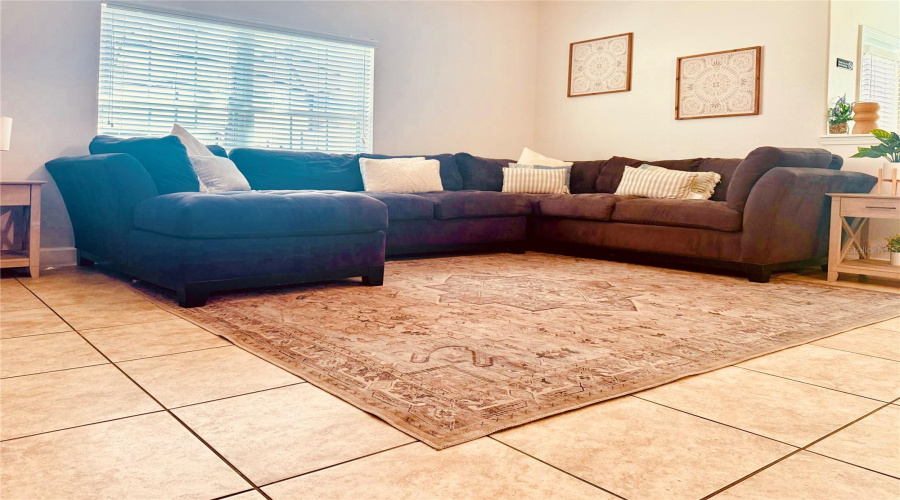 Kissimmee, Florida 34747, 5 Bedroom Bedrooms, ,4 Bathroombathrooms,Residential,For Sale,Cat Palm,0,Mfrs5157355
