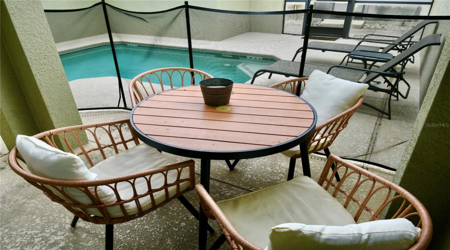 Kissimmee, Florida 34747, 5 Bedroom Bedrooms, ,4 Bathroombathrooms,Residential,For Sale,Cat Palm,0,Mfrs5157355