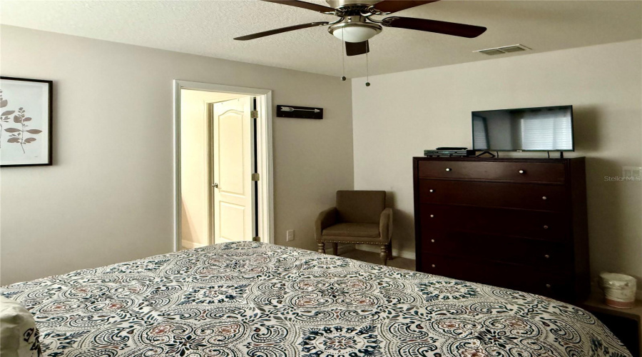 Kissimmee, Florida 34747, 5 Bedroom Bedrooms, ,4 Bathroombathrooms,Residential,For Sale,Cat Palm,0,Mfrs5157355
