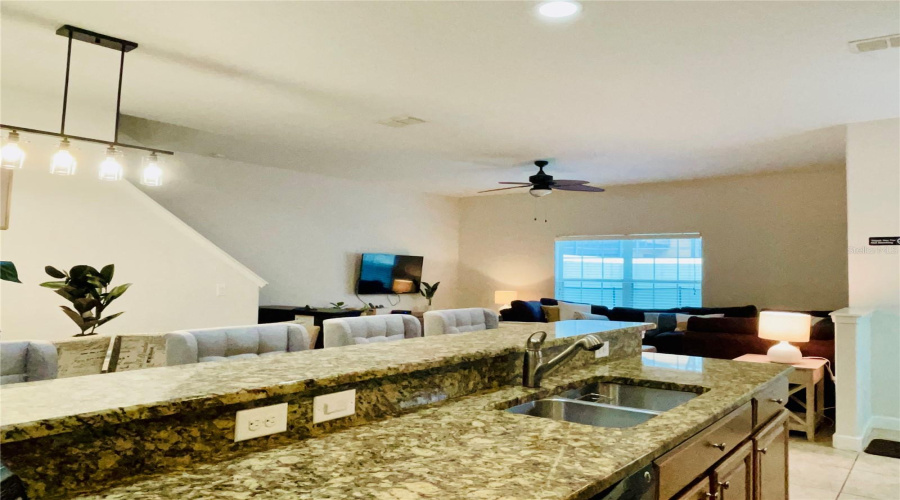 Kissimmee, Florida 34747, 5 Bedroom Bedrooms, ,4 Bathroombathrooms,Residential,For Sale,Cat Palm,0,Mfrs5157355
