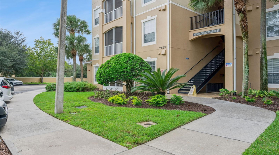 Kissimmee, Florida 34747, 3 Bedroom Bedrooms, ,2 Bathroombathrooms,Residential,For Sale,Comrow,0,Mfrs5157519