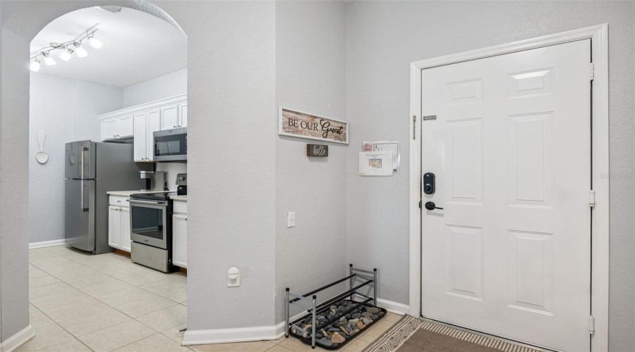 Kissimmee, Florida 34747, 3 Bedroom Bedrooms, ,2 Bathroombathrooms,Residential,For Sale,Comrow,0,Mfrs5157519