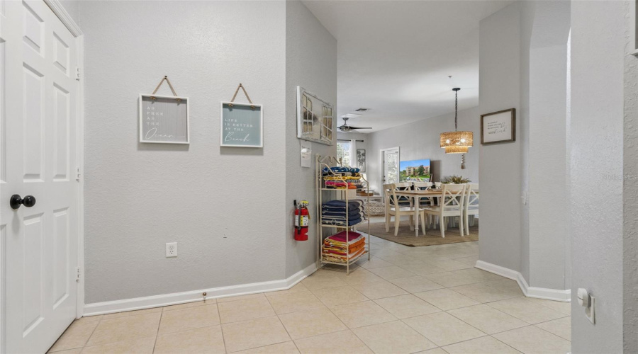 Kissimmee, Florida 34747, 3 Bedroom Bedrooms, ,2 Bathroombathrooms,Residential,For Sale,Comrow,0,Mfrs5157519