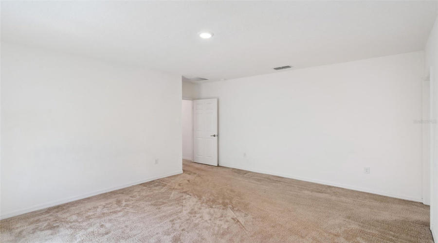 Davenport, Florida 33837, 4 Bedroom Bedrooms, ,2 Bathroombathrooms,Residential,For Sale,Campo,0,Mfrs5157402