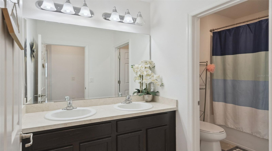 Davenport, Florida 33837, 4 Bedroom Bedrooms, ,2 Bathroombathrooms,Residential,For Sale,Campo,0,Mfrs5157402