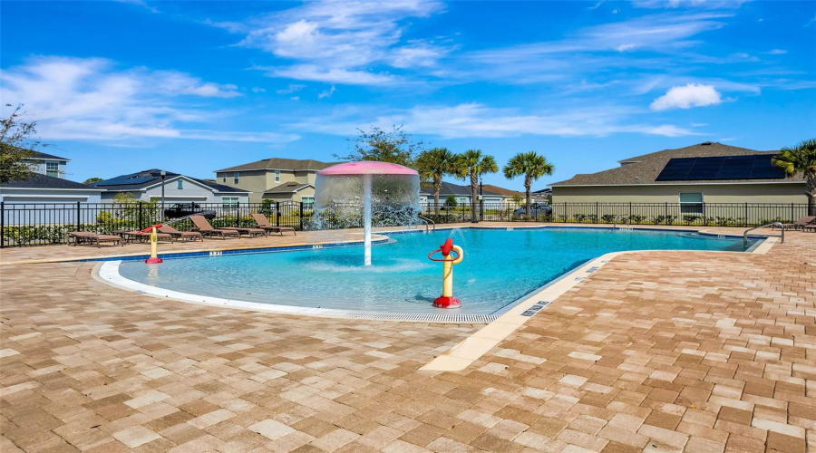 Davenport, Florida 33837, 4 Bedroom Bedrooms, ,2 Bathroombathrooms,Residential,For Sale,Campo,0,Mfrs5157402