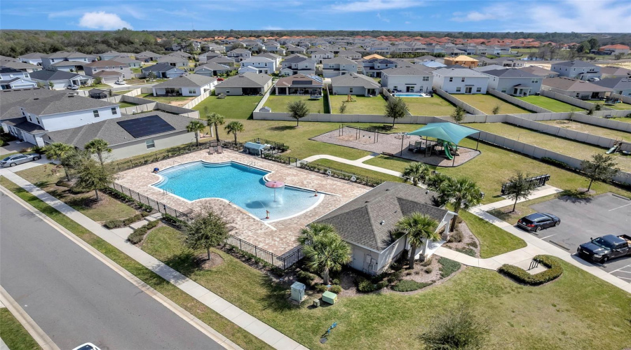 Davenport, Florida 33837, 4 Bedroom Bedrooms, ,2 Bathroombathrooms,Residential,For Sale,Campo,0,Mfrs5157402