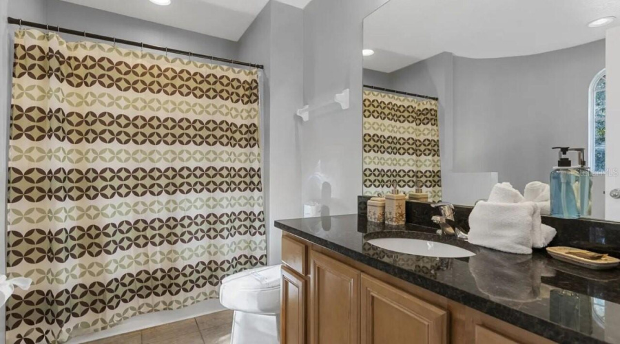 Kissimmee, Florida 34747, 7 Bedroom Bedrooms, ,5 Bathroombathrooms,Residential,For Sale,La Isla,0,Mfrs5157624