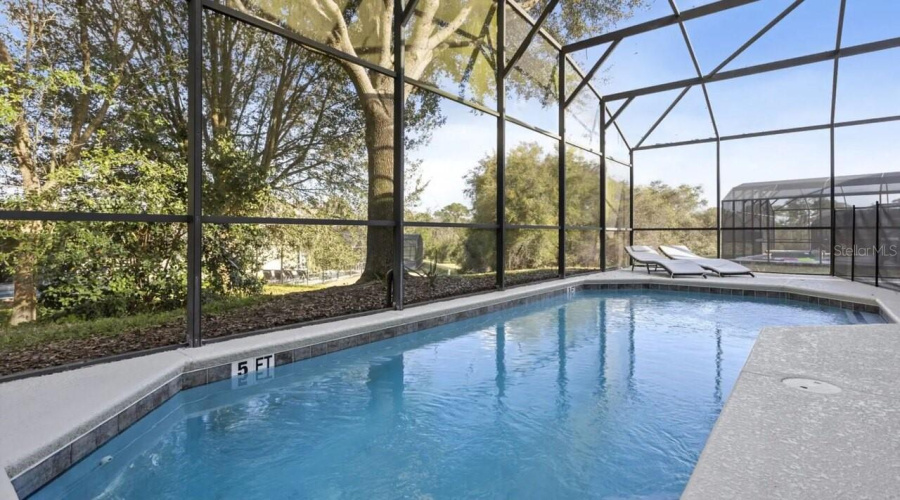 Kissimmee, Florida 34747, 7 Bedroom Bedrooms, ,5 Bathroombathrooms,Residential,For Sale,La Isla,0,Mfrs5157624