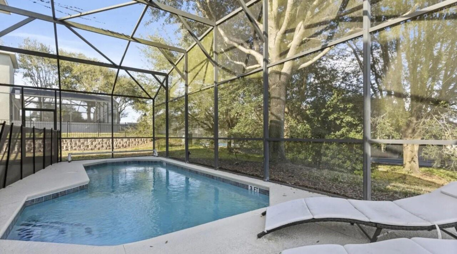 Kissimmee, Florida 34747, 7 Bedroom Bedrooms, ,5 Bathroombathrooms,Residential,For Sale,La Isla,0,Mfrs5157624
