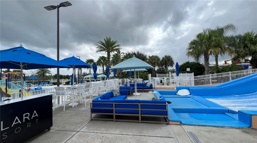 Kissimmee, Florida 34747, 6 Bedroom Bedrooms, ,4 Bathroombathrooms,Residential,For Sale,Flamingo Key,0,Mfrs5156486