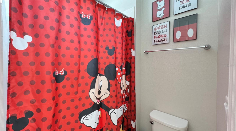Kissimmee, Florida 34747, 6 Bedroom Bedrooms, ,4 Bathroombathrooms,Residential,For Sale,Flamingo Key,0,Mfrs5156486