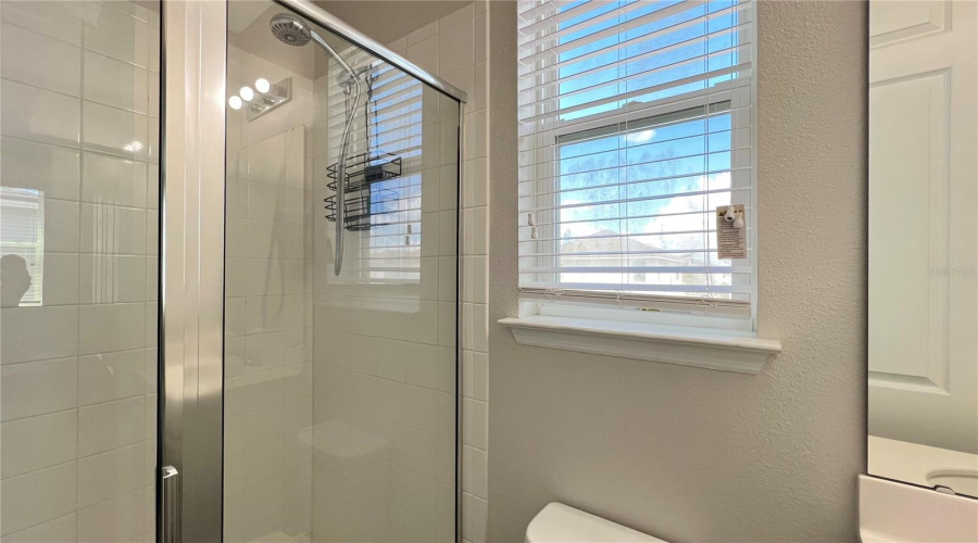 Kissimmee, Florida 34747, 6 Bedroom Bedrooms, ,4 Bathroombathrooms,Residential,For Sale,Flamingo Key,0,Mfrs5156486