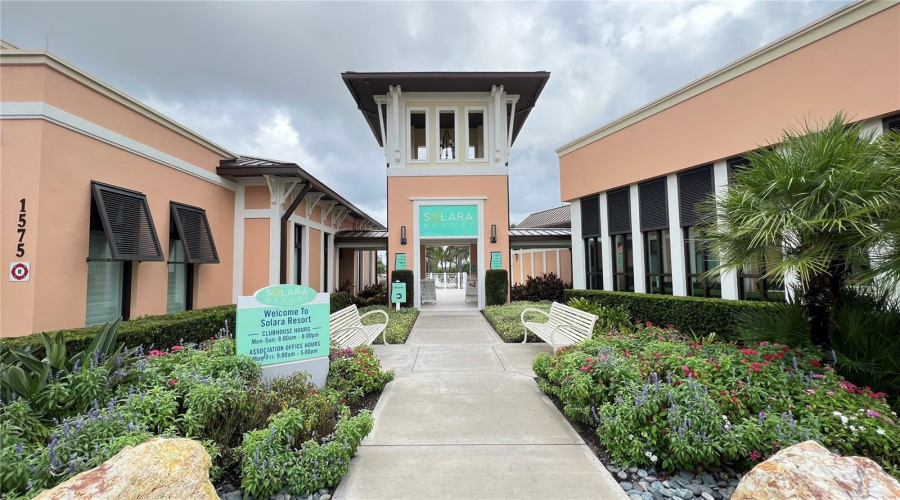 Kissimmee, Florida 34747, 6 Bedroom Bedrooms, ,4 Bathroombathrooms,Residential,For Sale,Flamingo Key,0,Mfrs5156486