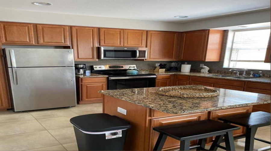 Davenport, Florida 33897, 4 Bedroom Bedrooms, ,3 Bathroombathrooms,Residential,For Sale,Bella Vista,0,Mfro6442195