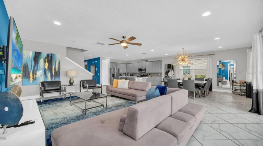 Kissimmee, Florida 34747, 8 Bedroom Bedrooms, ,6 Bathroombathrooms,Residential,For Sale,Fairfax,0,Mfro6441441