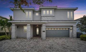 Kissimmee, Florida 34747, 8 Bedroom Bedrooms, ,6 Bathroombathrooms,Residential,For Sale,Fairfax,0,Mfro6441441