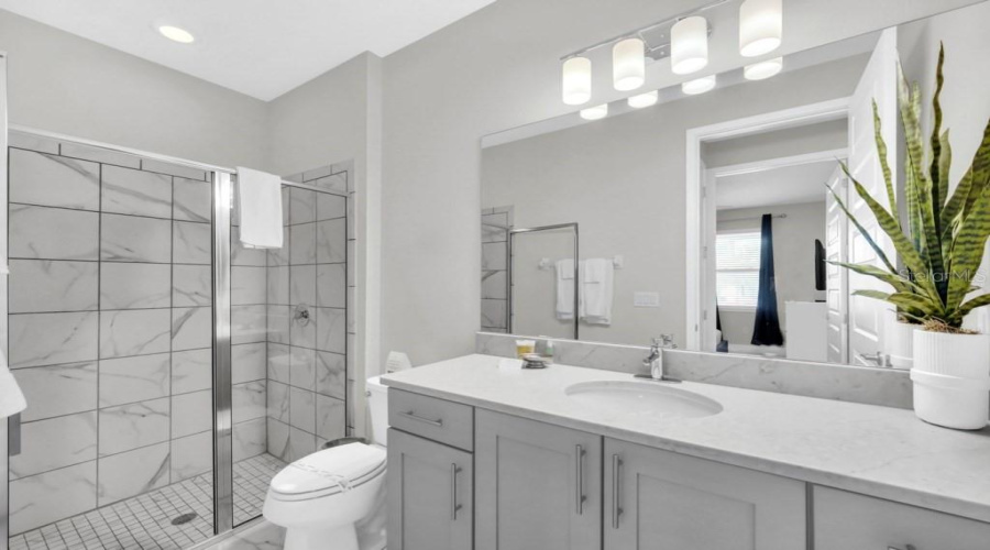 Kissimmee, Florida 34747, 8 Bedroom Bedrooms, ,6 Bathroombathrooms,Residential,For Sale,Fairfax,0,Mfro6441441