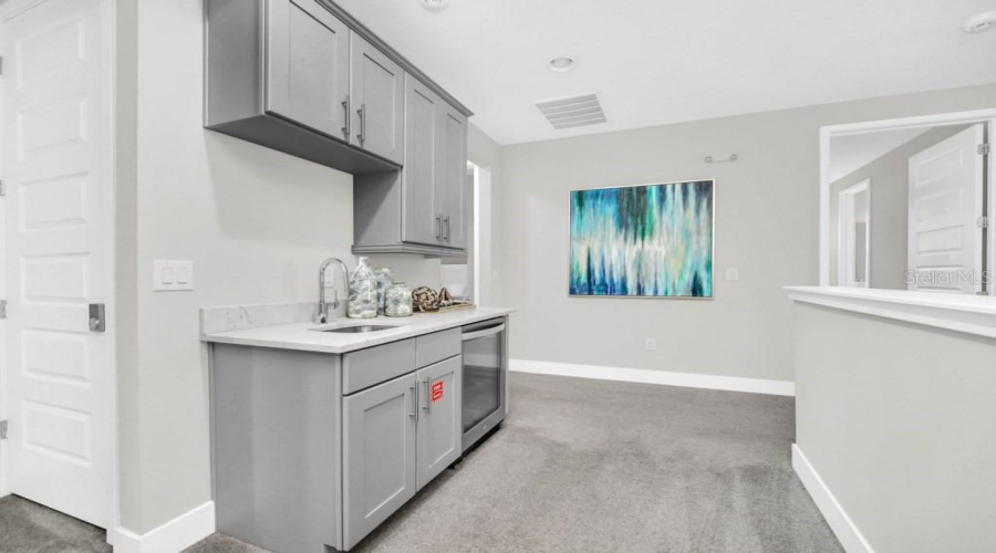 Kissimmee, Florida 34747, 8 Bedroom Bedrooms, ,6 Bathroombathrooms,Residential,For Sale,Fairfax,0,Mfro6441441