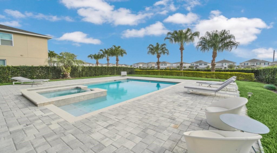 Kissimmee, Florida 34747, 8 Bedroom Bedrooms, ,6 Bathroombathrooms,Residential,For Sale,Fairfax,0,Mfro6441441