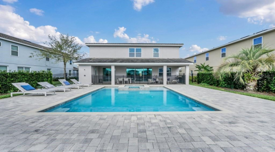 Kissimmee, Florida 34747, 8 Bedroom Bedrooms, ,6 Bathroombathrooms,Residential,For Sale,Fairfax,0,Mfro6441441