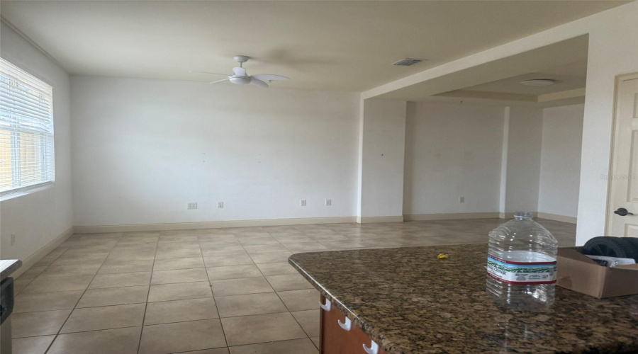 Davenport, Florida 33897, 4 Bedroom Bedrooms, ,3 Bathroombathrooms,Residential,For Sale,Bella Vista,0,Mfrtb8475461