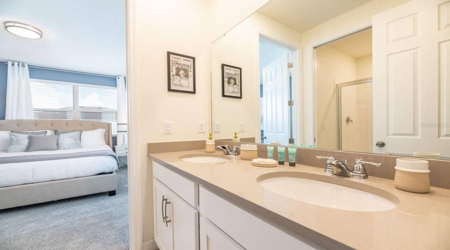 Kissimmee, Florida 34747, 9 Bedroom Bedrooms, ,6 Bathroombathrooms,Residential,For Sale,Caribbean View,0,Mfro6442452