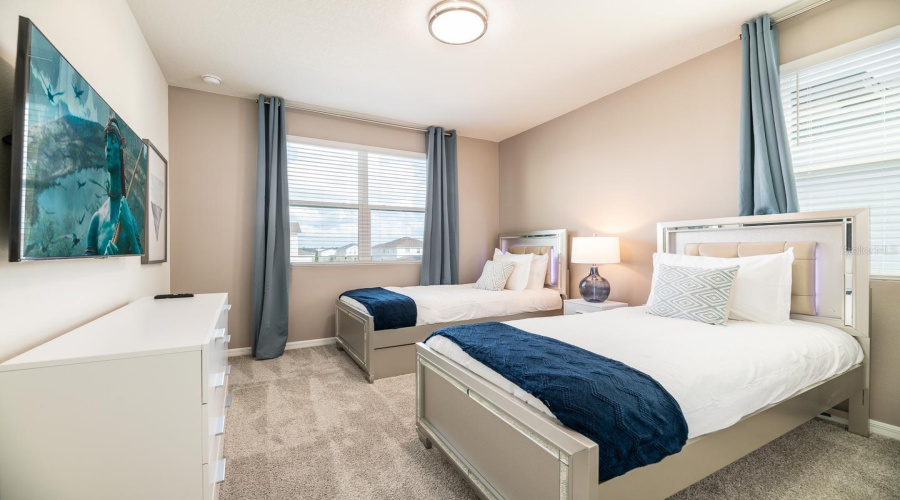 Kissimmee, Florida 34747, 9 Bedroom Bedrooms, ,6 Bathroombathrooms,Residential,For Sale,Caribbean View,0,Mfro6442452