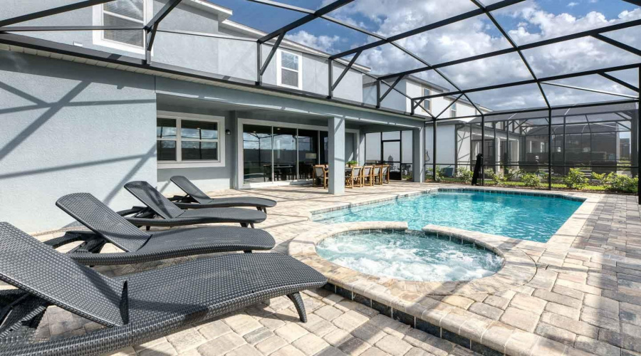 Kissimmee, Florida 34747, 9 Bedroom Bedrooms, ,6 Bathroombathrooms,Residential,For Sale,Caribbean View,0,Mfro6442452