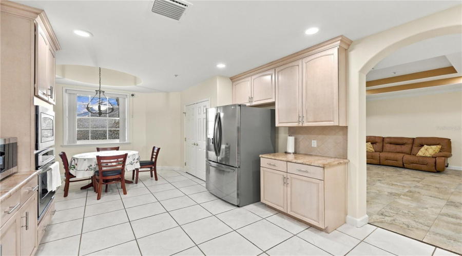 Orlando, Florida 32836, 2 Bedroom Bedrooms, ,2 Bathroombathrooms,Residential,For Sale,The Esplanade,0,Mfro6441656
